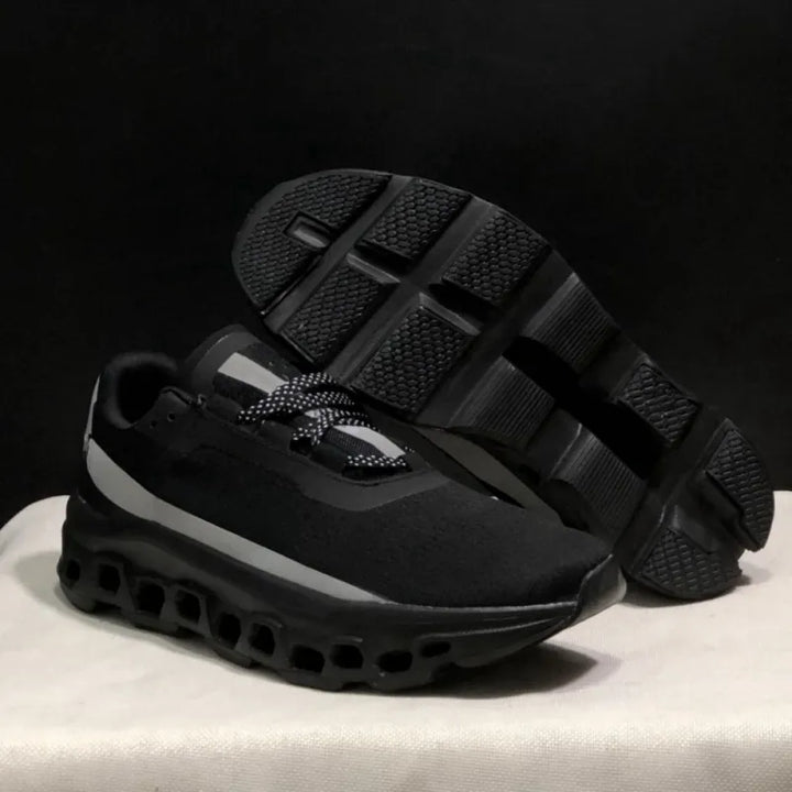 High-quality Men's Fashion Contrast Color Wear-resistant Non-slip Lace-up Sneakers Blade Luminous Shoes