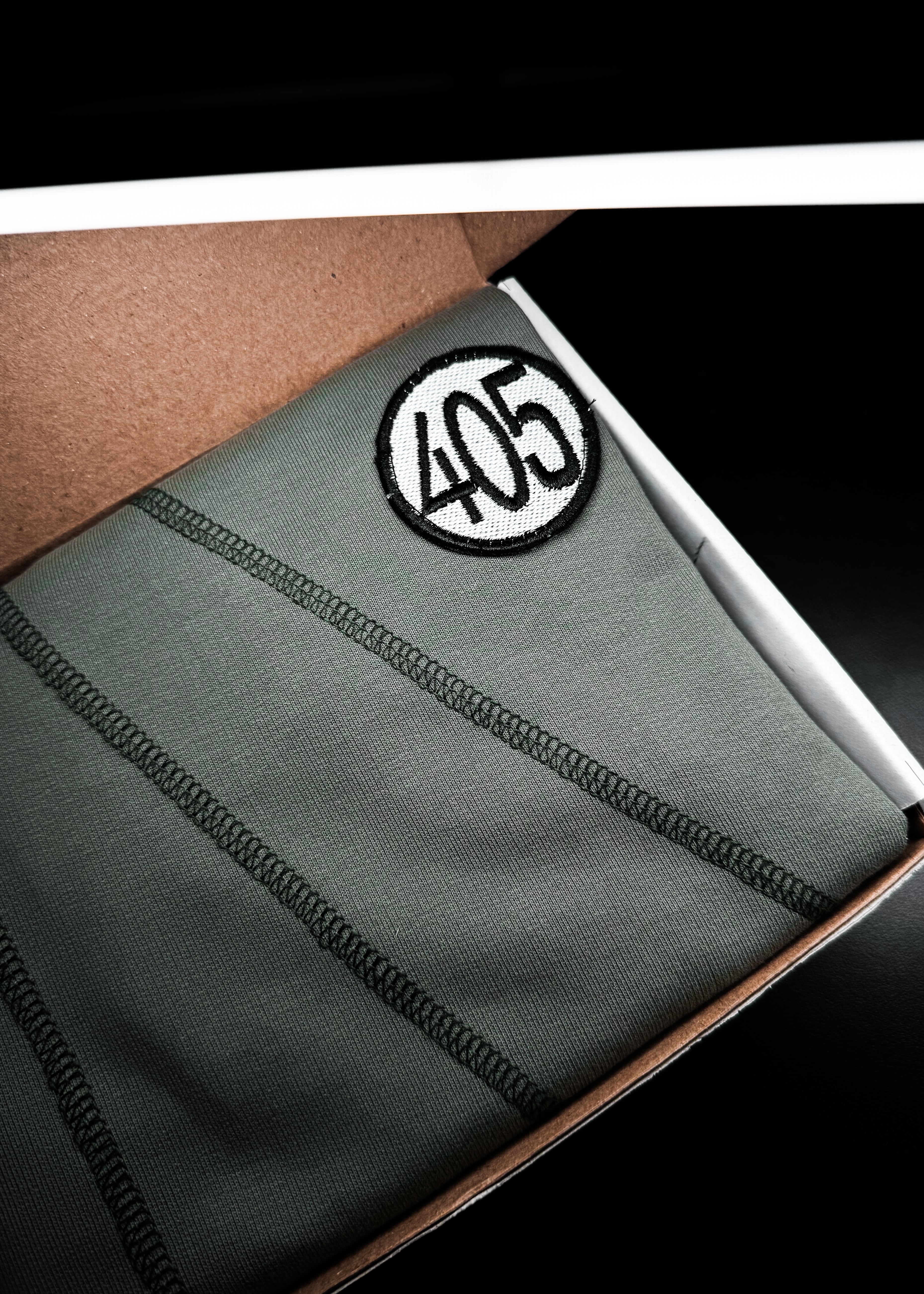 GON / HXH / OVERSIZED BOXY FIT T-SHIRT